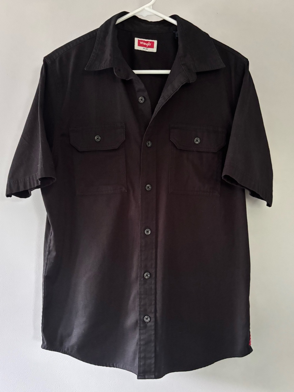 Wrangler Men's Short Sleeve Button-Up Shirt